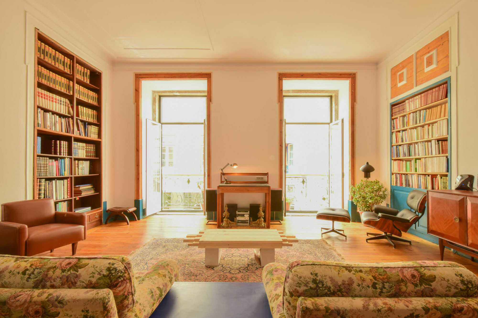 Lost :: Chiado House Guest house Lisbon